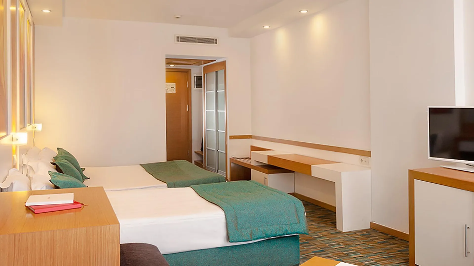 Alkoclar Adakule Hotel Кушадасы Курортный комплекс