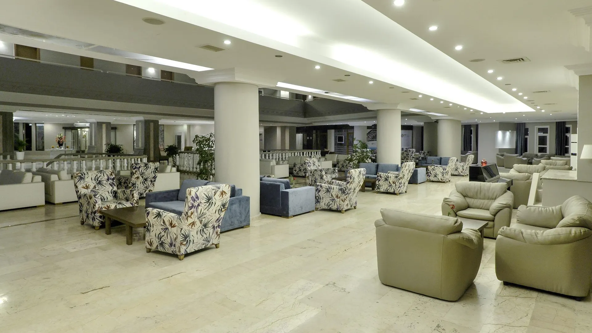 ***** Курортный комплекс Alkoclar Adakule Hotel Кушадасы Турция