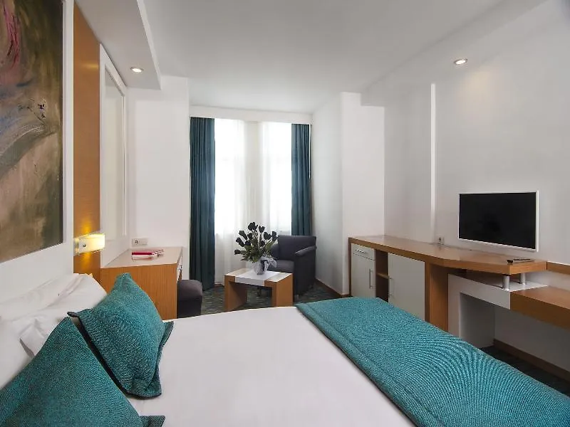 Alkoclar Adakule Hotel Кушадасы Курортный комплекс