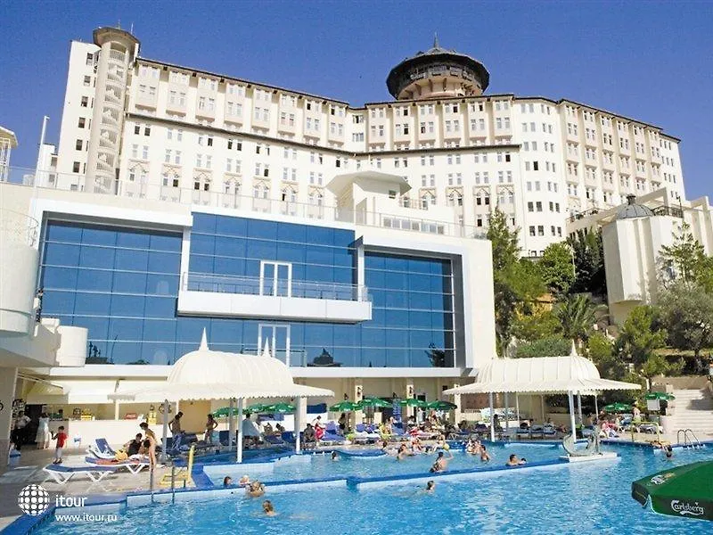 Курортный комплекс Alkoclar Adakule Hotel Кушадасы