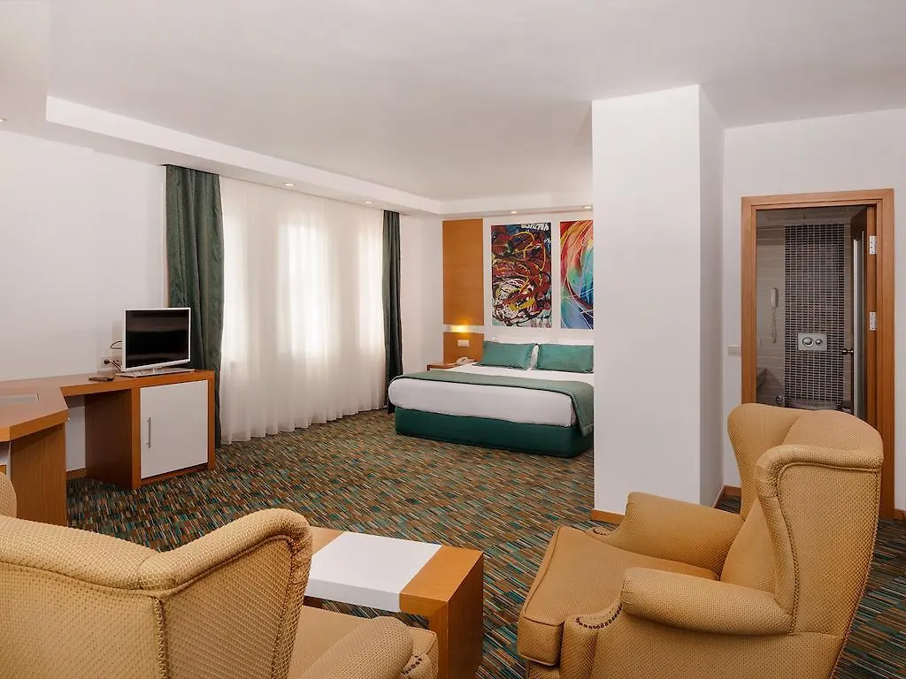 Alkoclar Adakule Hotel Кушадасы Турция