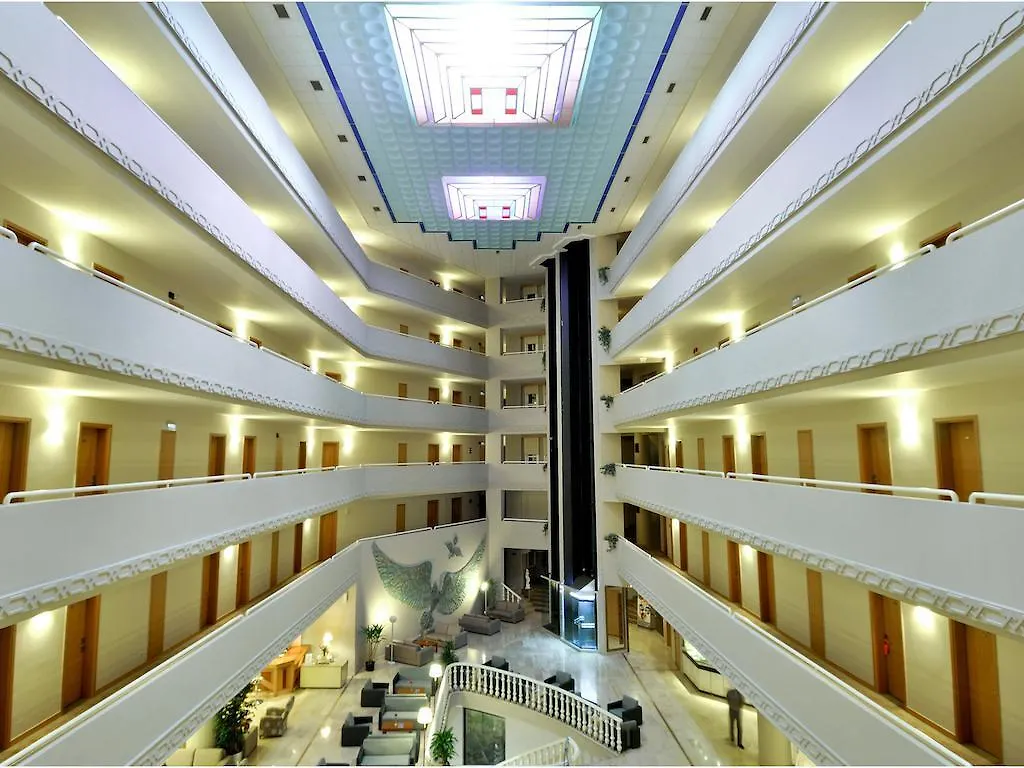 Курортный комплекс Alkoclar Adakule Hotel Кушадасы